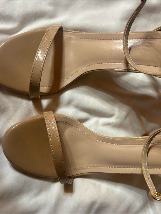 Shoes - VEGAS_POSH
Nude Ankle-Strap Women's Sandals